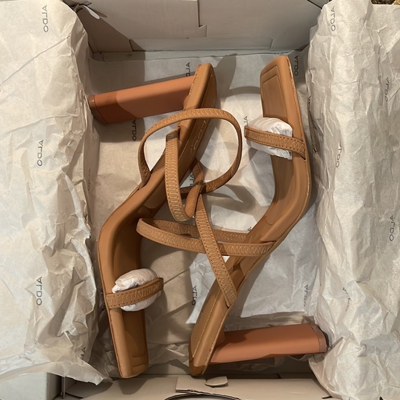 OKURRA Aldo heeled nude elastic square toed sandals - Picture 7 of 7